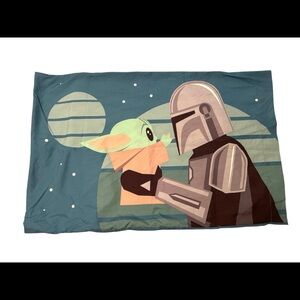 The child mandalorian pillowcase